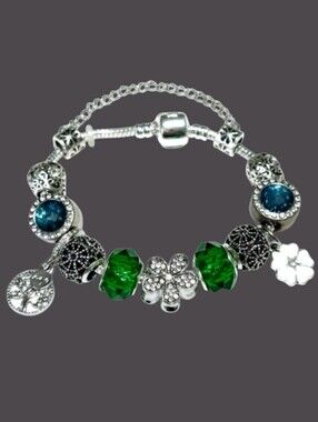 CHARM Beaded Bracelet